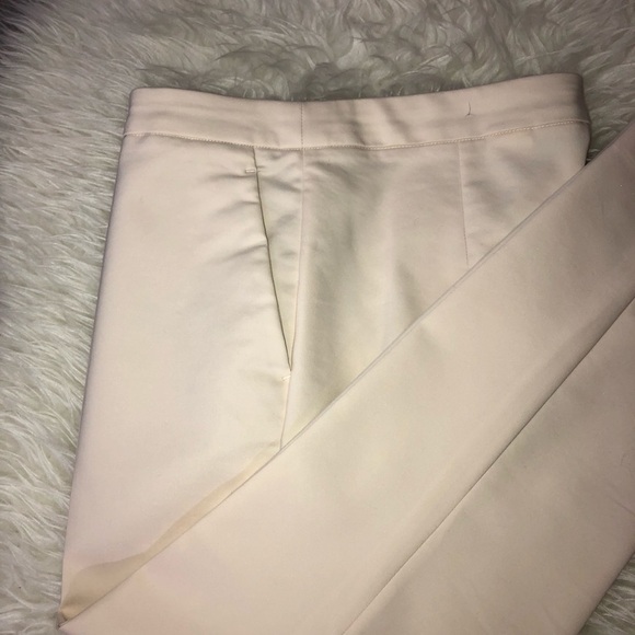 H&M Stretch Ivory Ankle Flat Front Pants Sz 8 - Picture 3 of 9